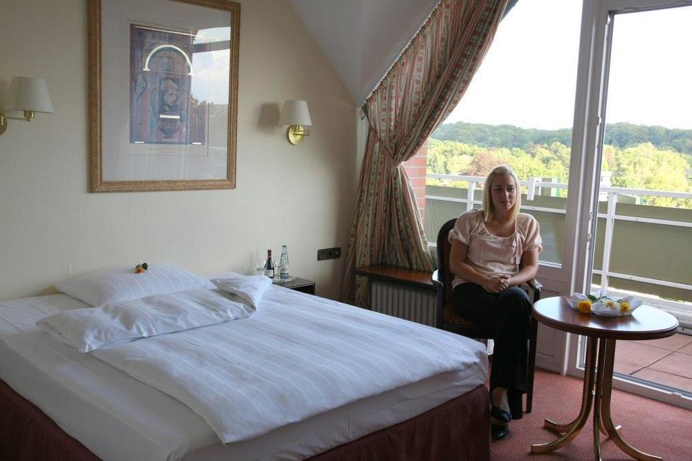 Sachsenwald Hotel Reinbek Δωμάτιο φωτογραφία