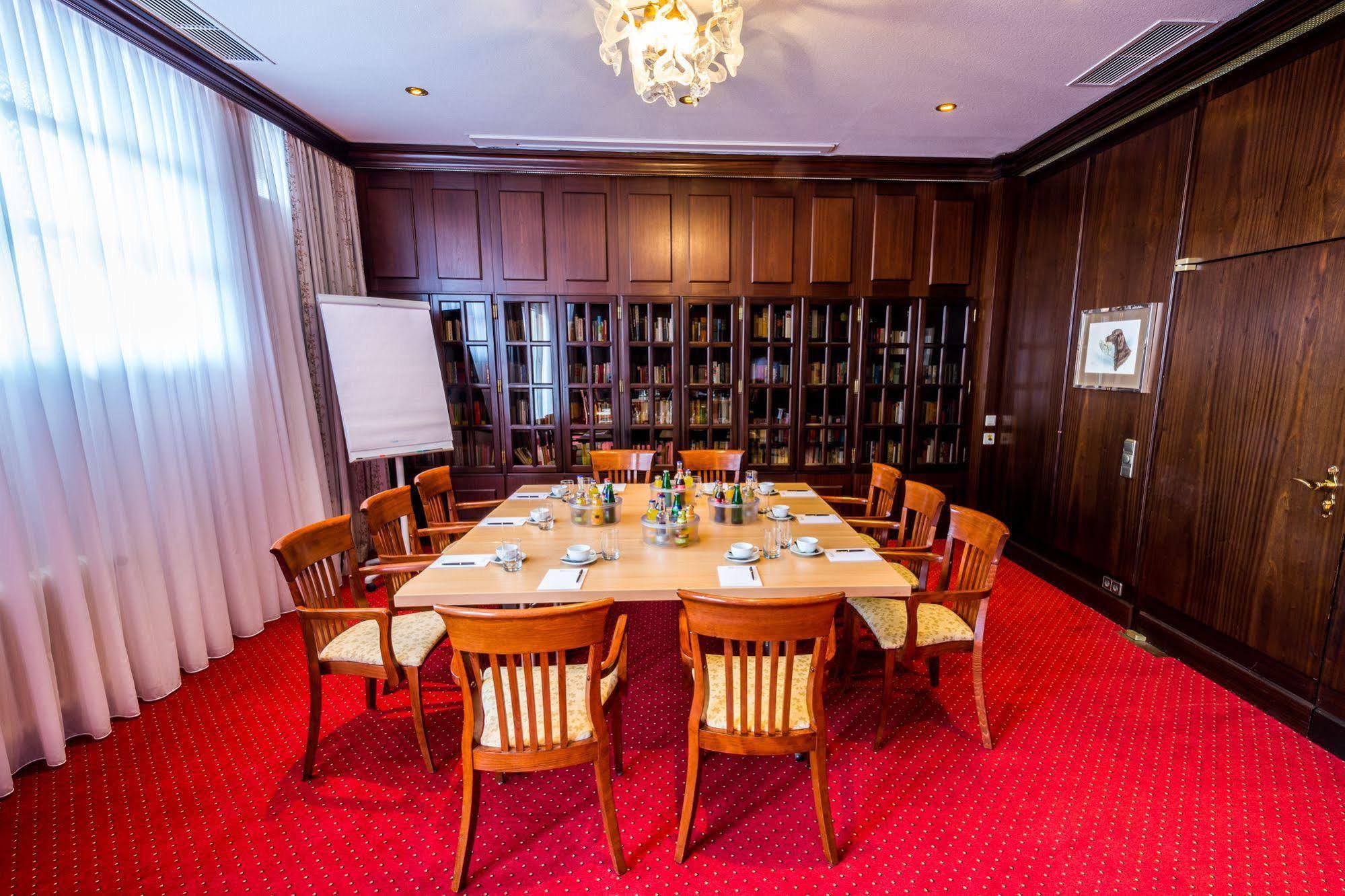 Sachsenwald Hotel Reinbek Εξωτερικό φωτογραφία